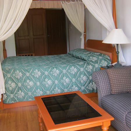 The Orchid Hotel Kalim Bay Patong Exteriör bild